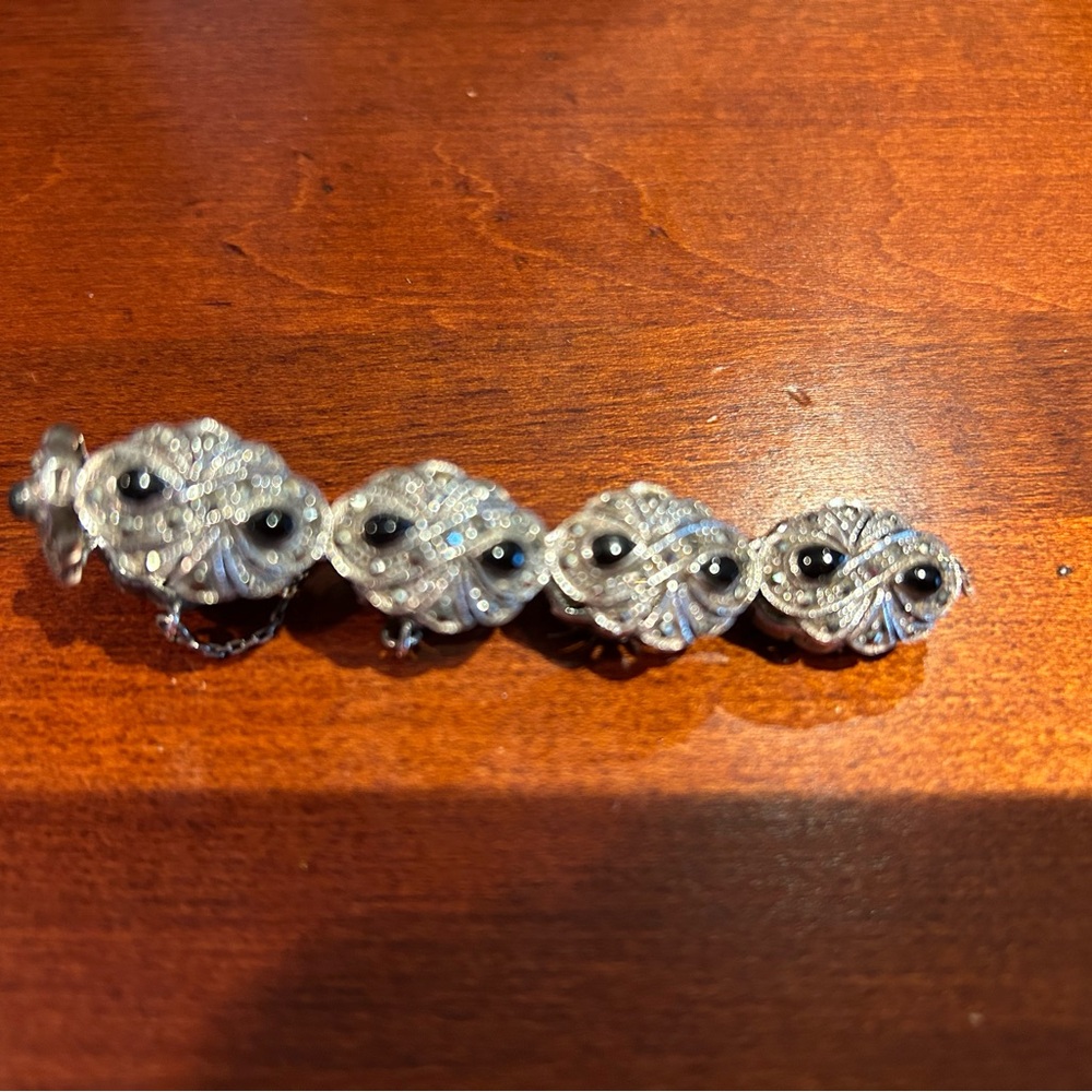 Sterling silver and onyx marquisate bracelet